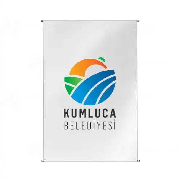 Kumluca Belediyesi Bina Cephesi Bayraklar