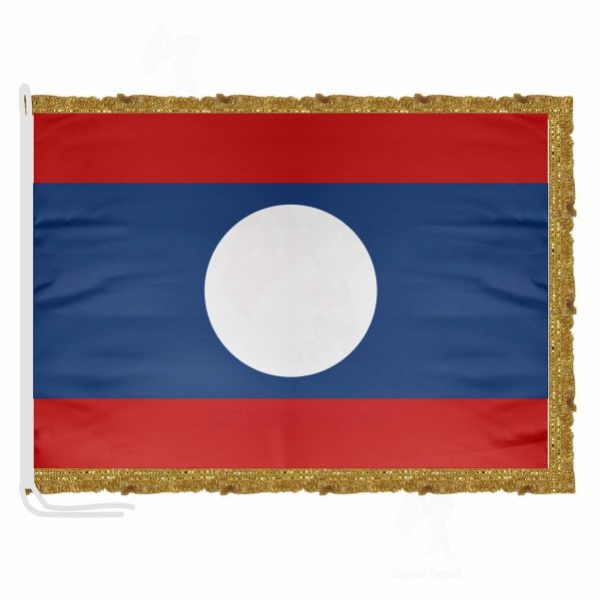 Laos Saten Kuma Makam Bayra