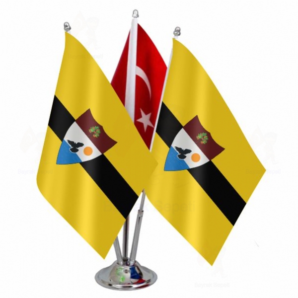 Liberland 3 L Masa Bayraklar