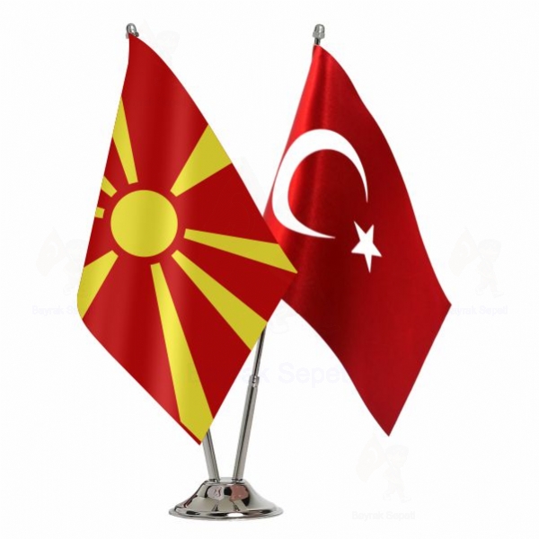 Makedonya 2 Li Masa Bayraklar