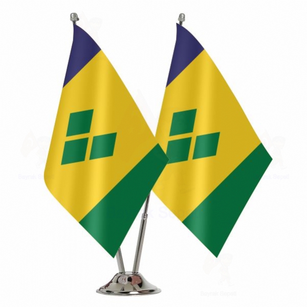 Saint Vincent ve Grenadinler 2 li Masa Bayra