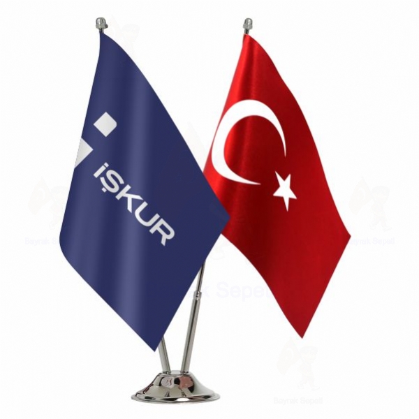 Trkiye  Kurumu kur 2 Li Masa Bayraklar