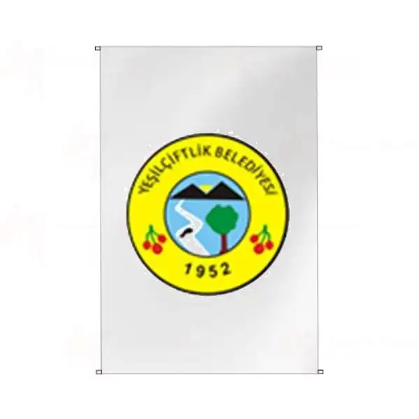 Yeiliftlik Belediyesi Bina Cephesi Bayraklar