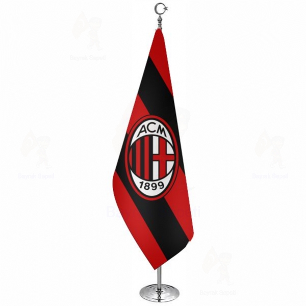 AC Milan Telal Makam Bayra