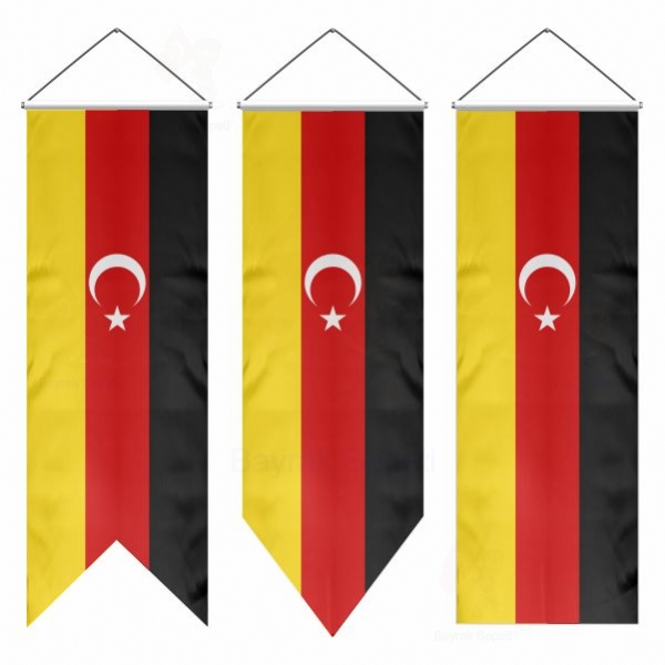 Alman Türkleri Kırlangıç Bayraklar