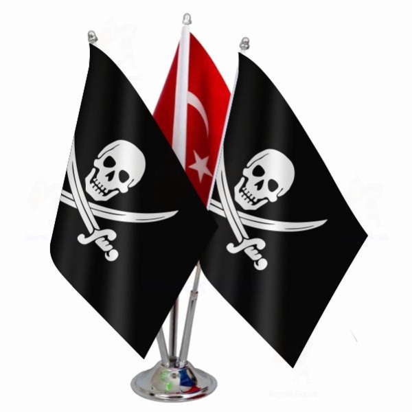 Calico Jack Jolly Roger 3 Lü Masa Bayrakları