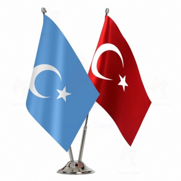 Dou Trkistan 2 Li Masa Bayraklar
