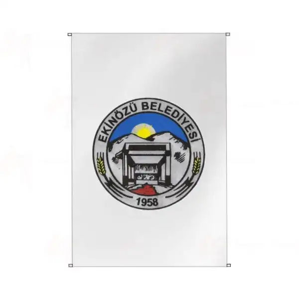 Ekinz Belediyesi Bina Cephesi Bayraklar