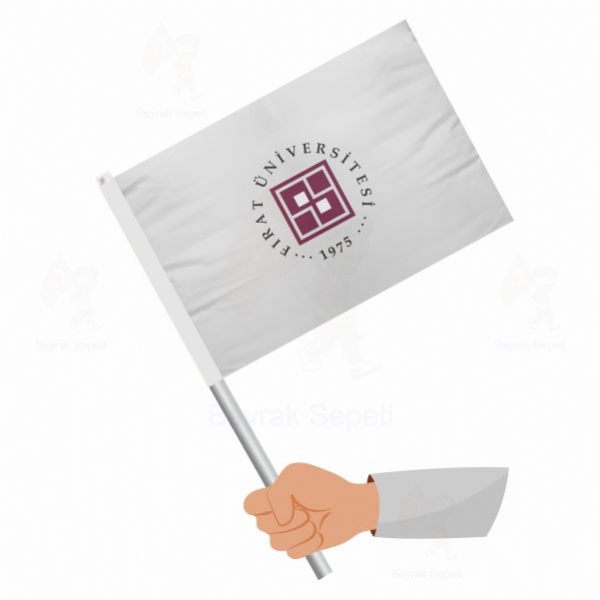 Fırat Üniversitesi Sopalı Bayraklar