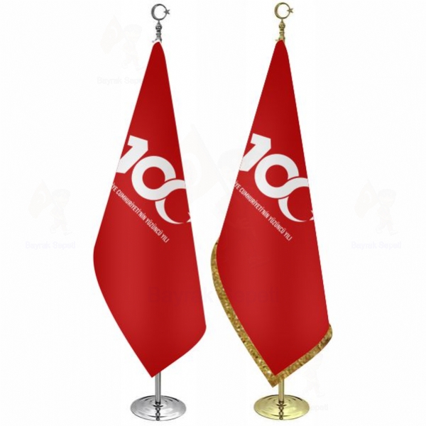 Kırmızı Türkiye Cumhuryetinin 100.Yılı Telalı Makam Bayrağı