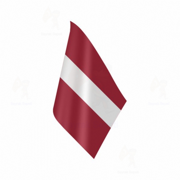 Letonya Masa Bayraklar