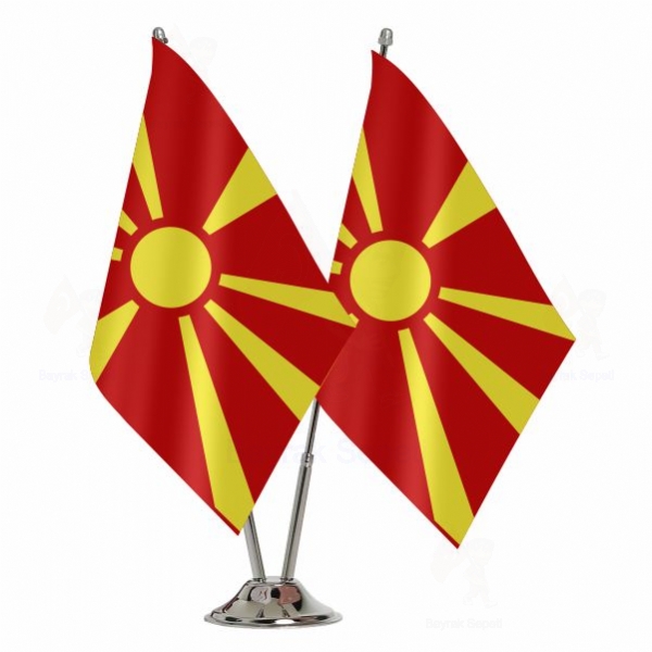 Makedonya 2 li Masa Bayrağı