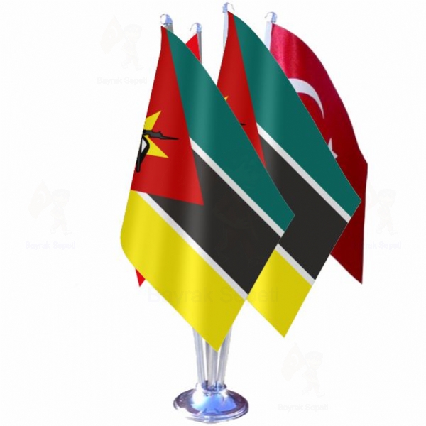 Mozambik 4 L Masa Bayraklar Grselleri