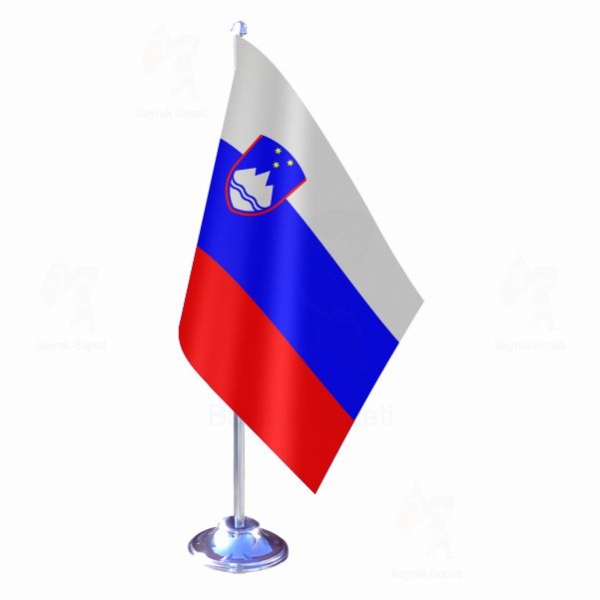Slovenya Tekli Masa Bayraklar zellikleri