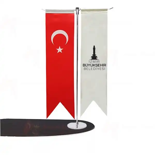 İzmir Büyükşehir Belediyesi T Masa Bayrakları